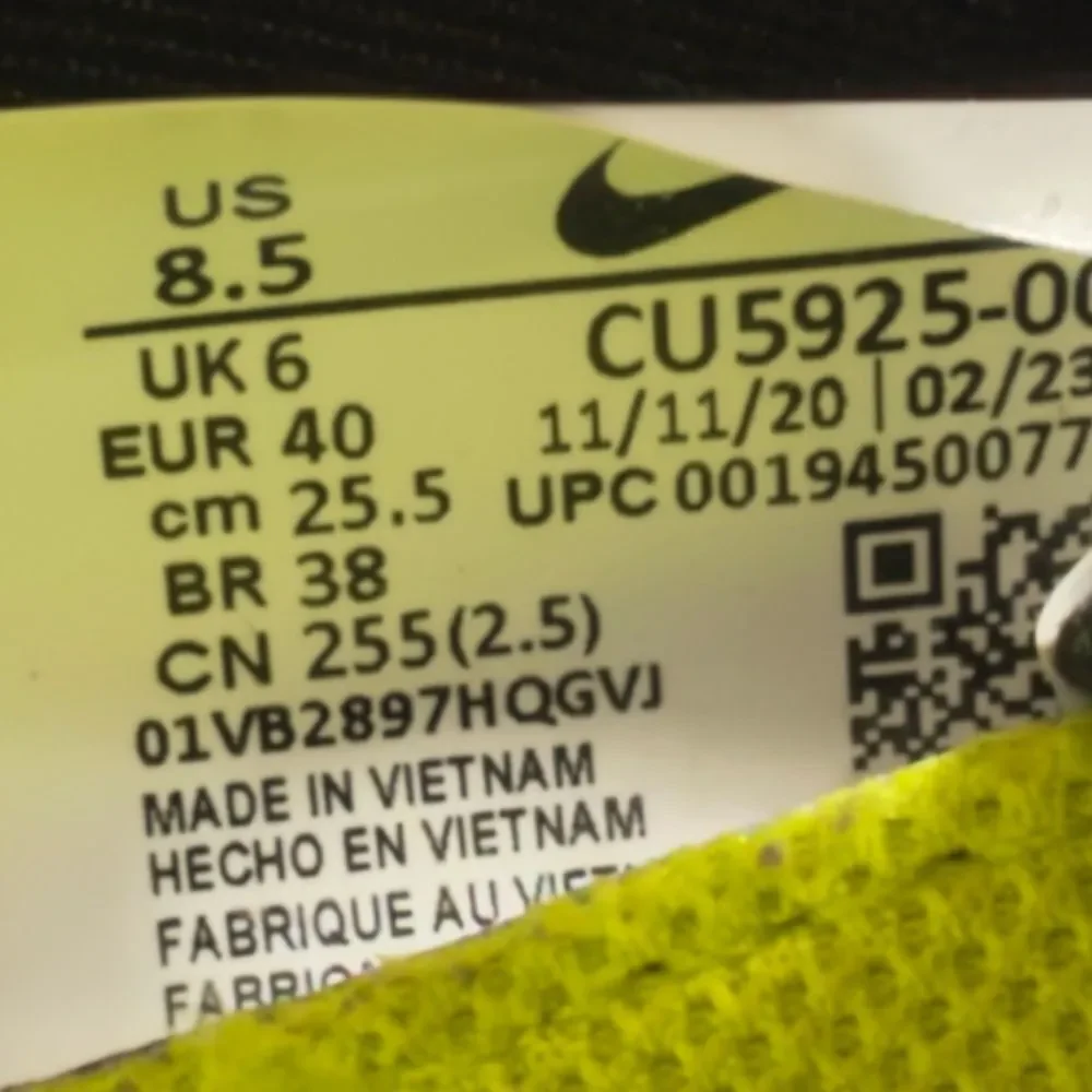 Nike women's Air Zoom SuperRep 2 black/white lace up sneakers size 8.5